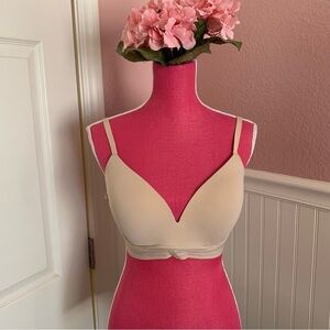Auden Nude Push Up Wirefree 38C Bra Barely Worn